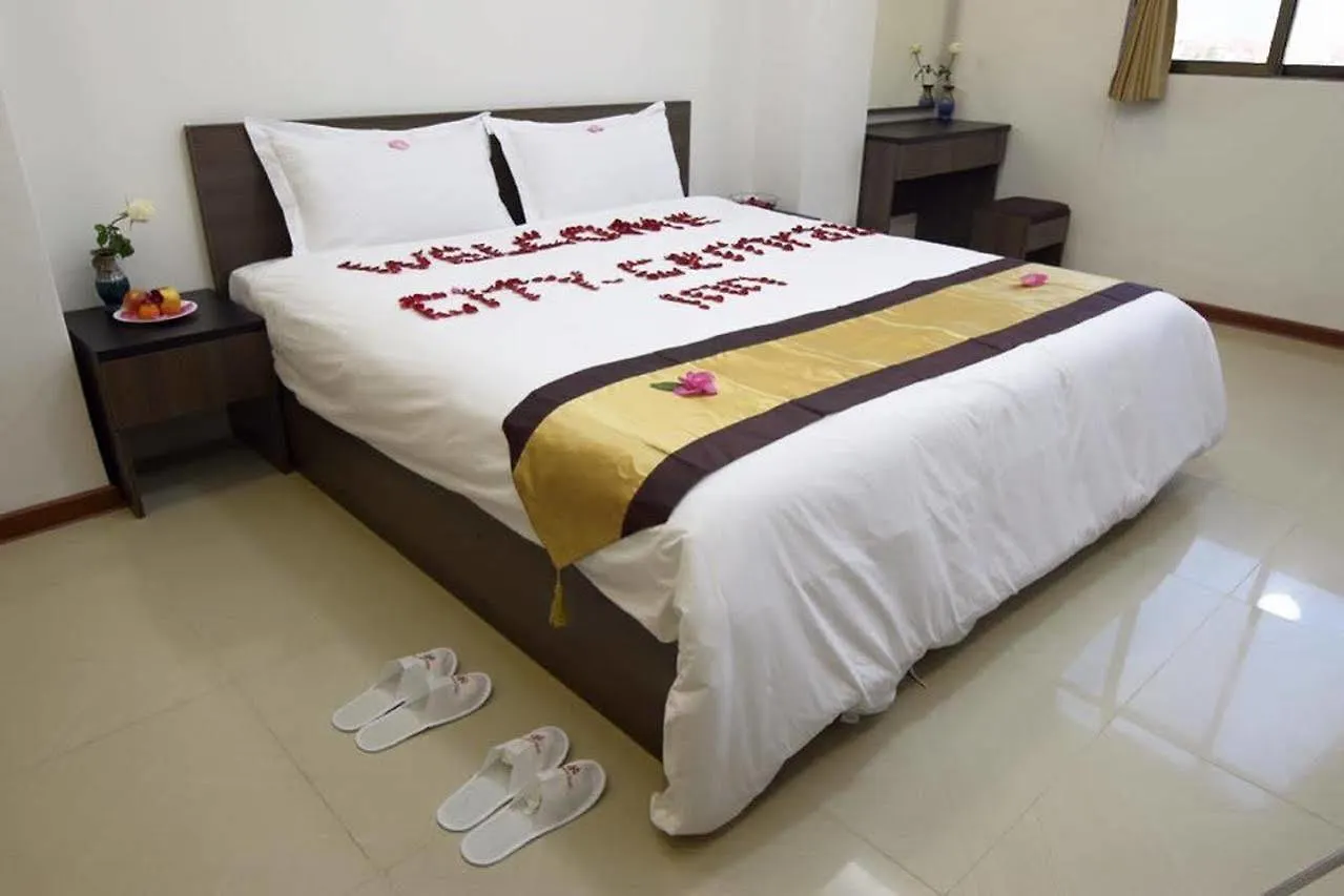City Central Inn Rangoon 3*,