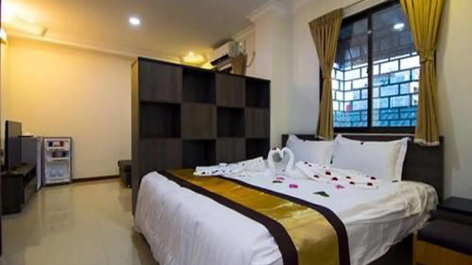 יאנגון City Central Inn 3*,  מיאנמר
