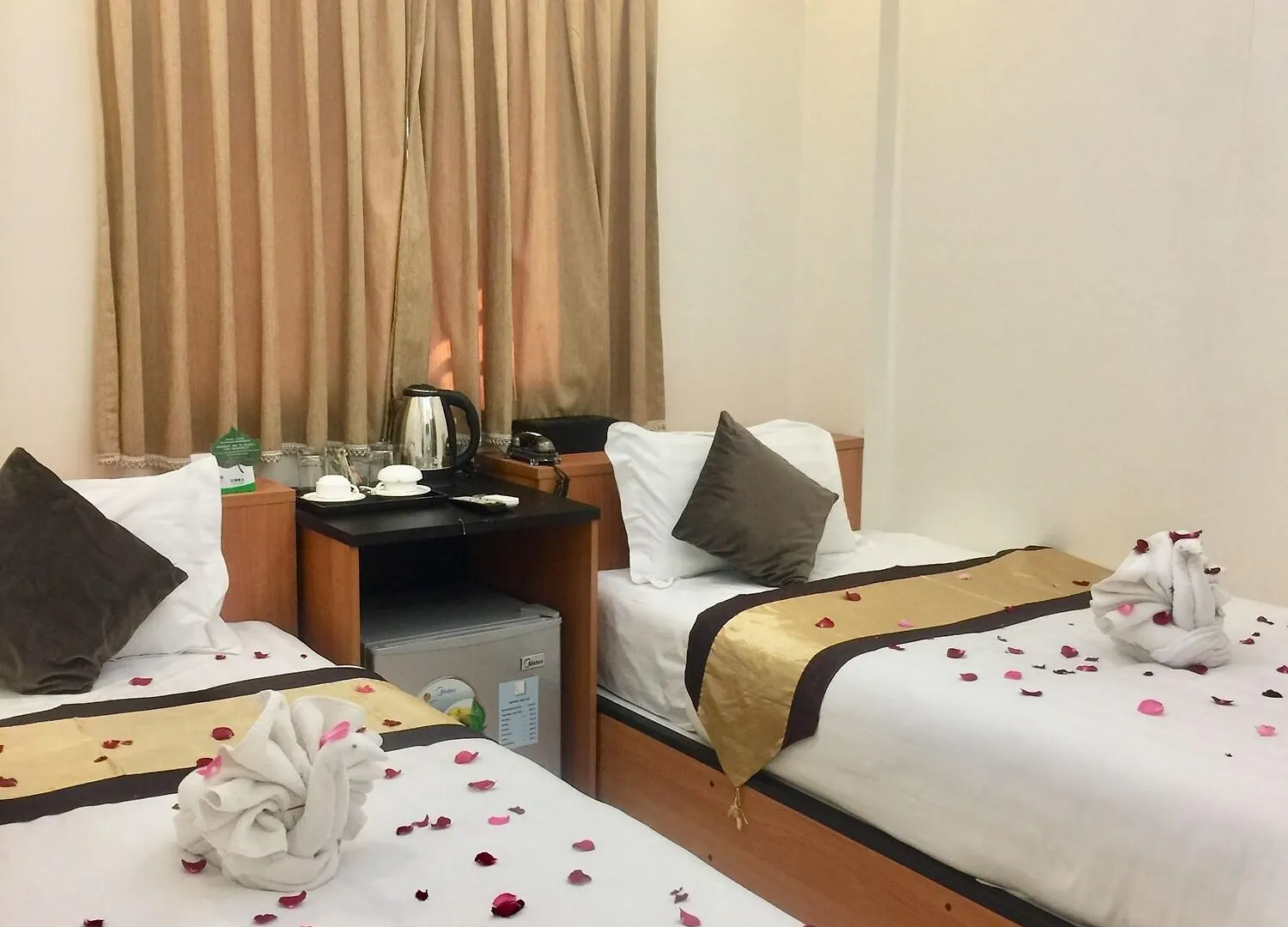 יאנגון City Central Inn מלון